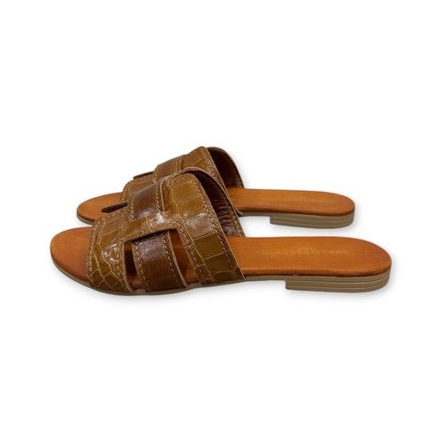 Women's crocodile embossed calf leather flat sandals - 2885