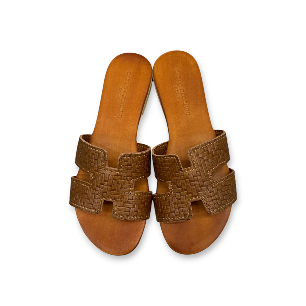 Sandali bassi da donna in pelle di vitello stampa intrecciata - 2760 B