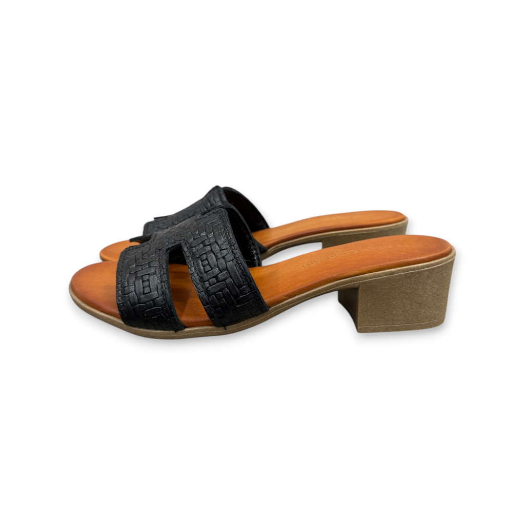 Sandali da donna in pelle di vitello stampa intrecciata - 2760 T