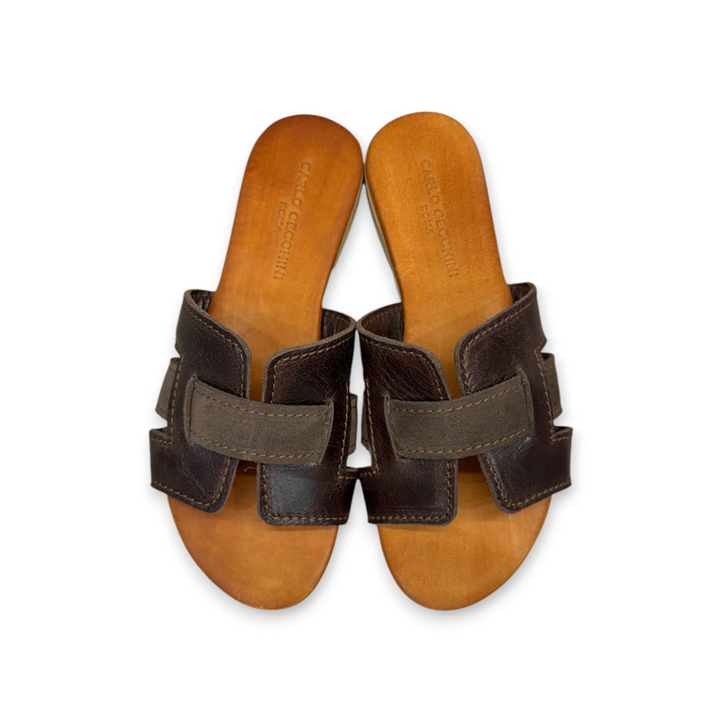 Women's calf leather flat sandals - 2885