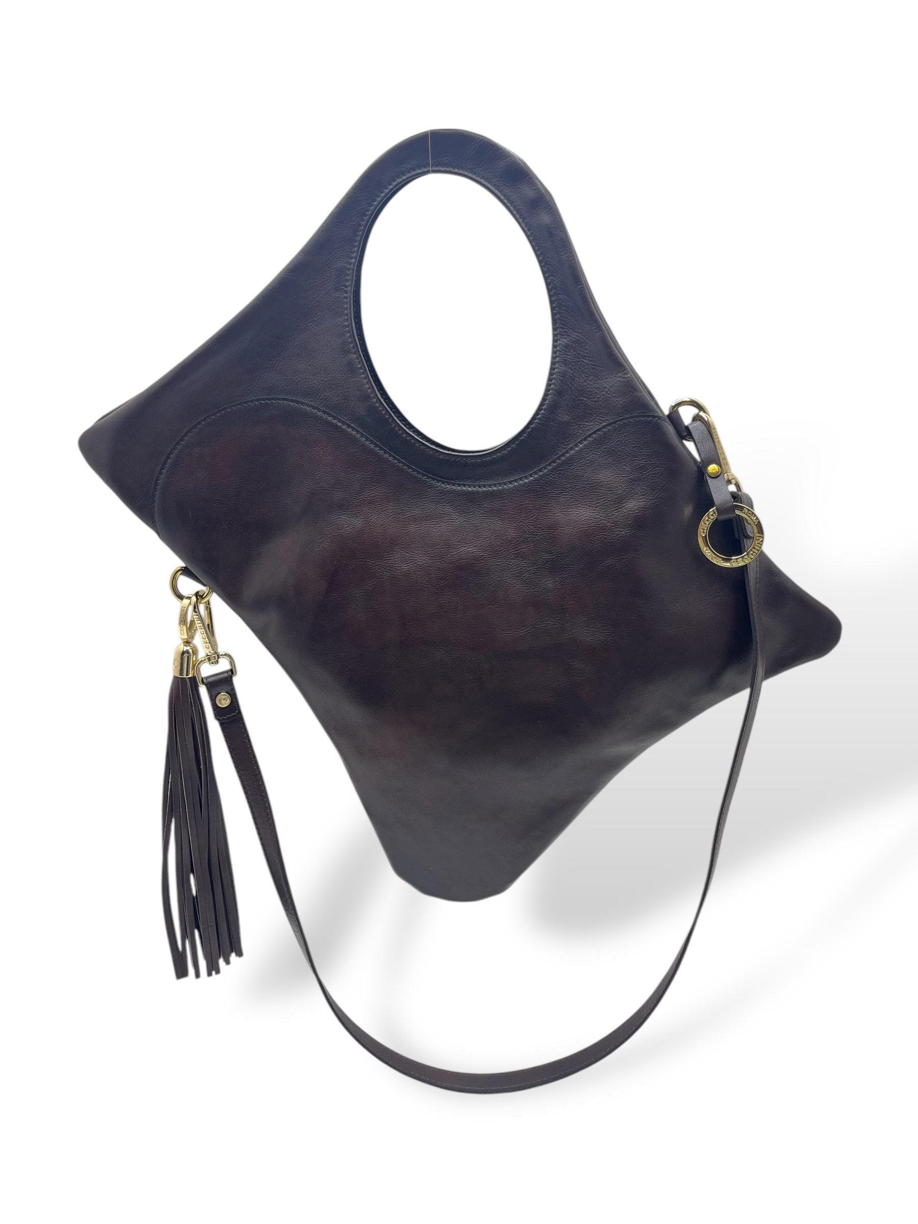 C101 - Women’s buffered crust calf leather shoulder bag