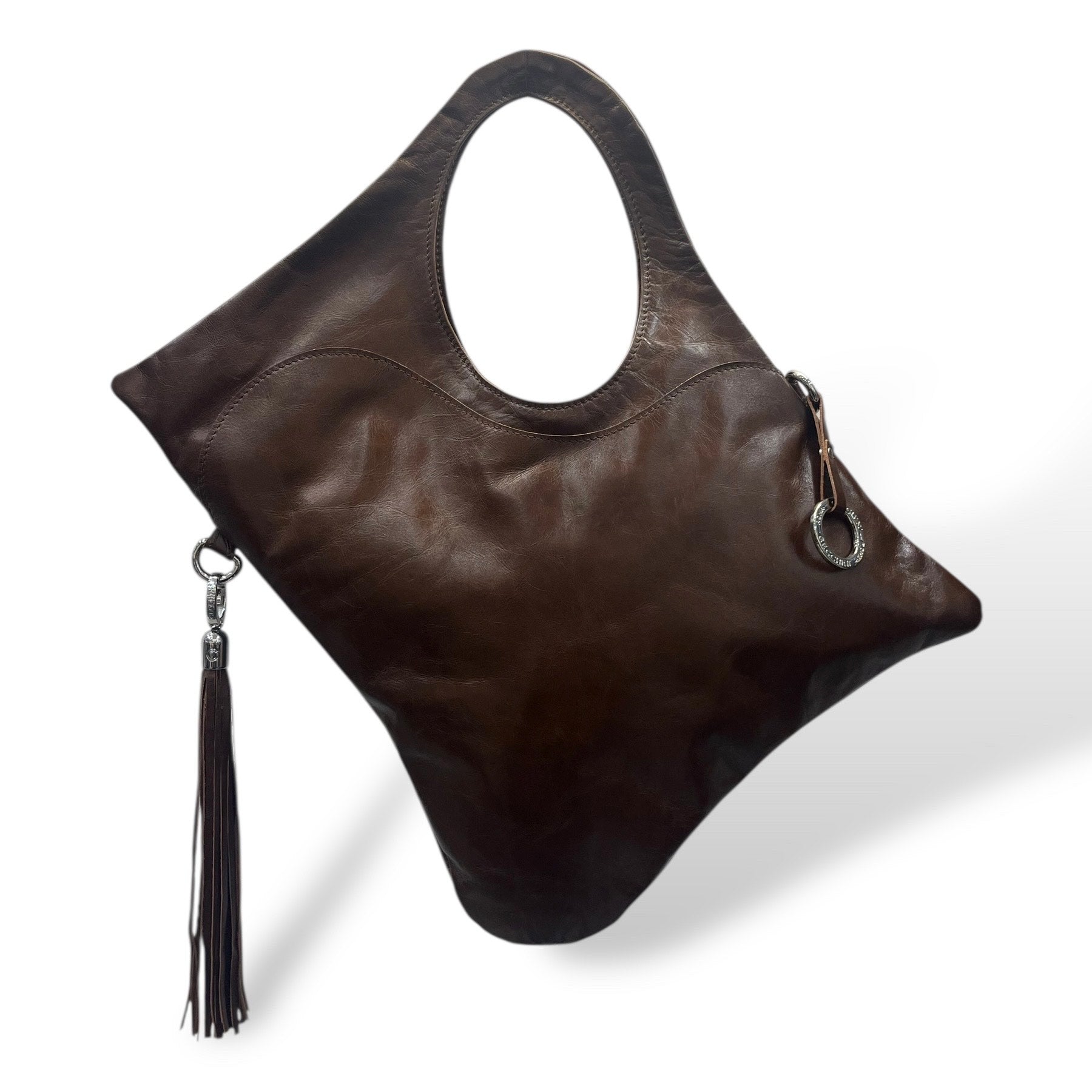 C101 - Women’s calf leather shoulder bag