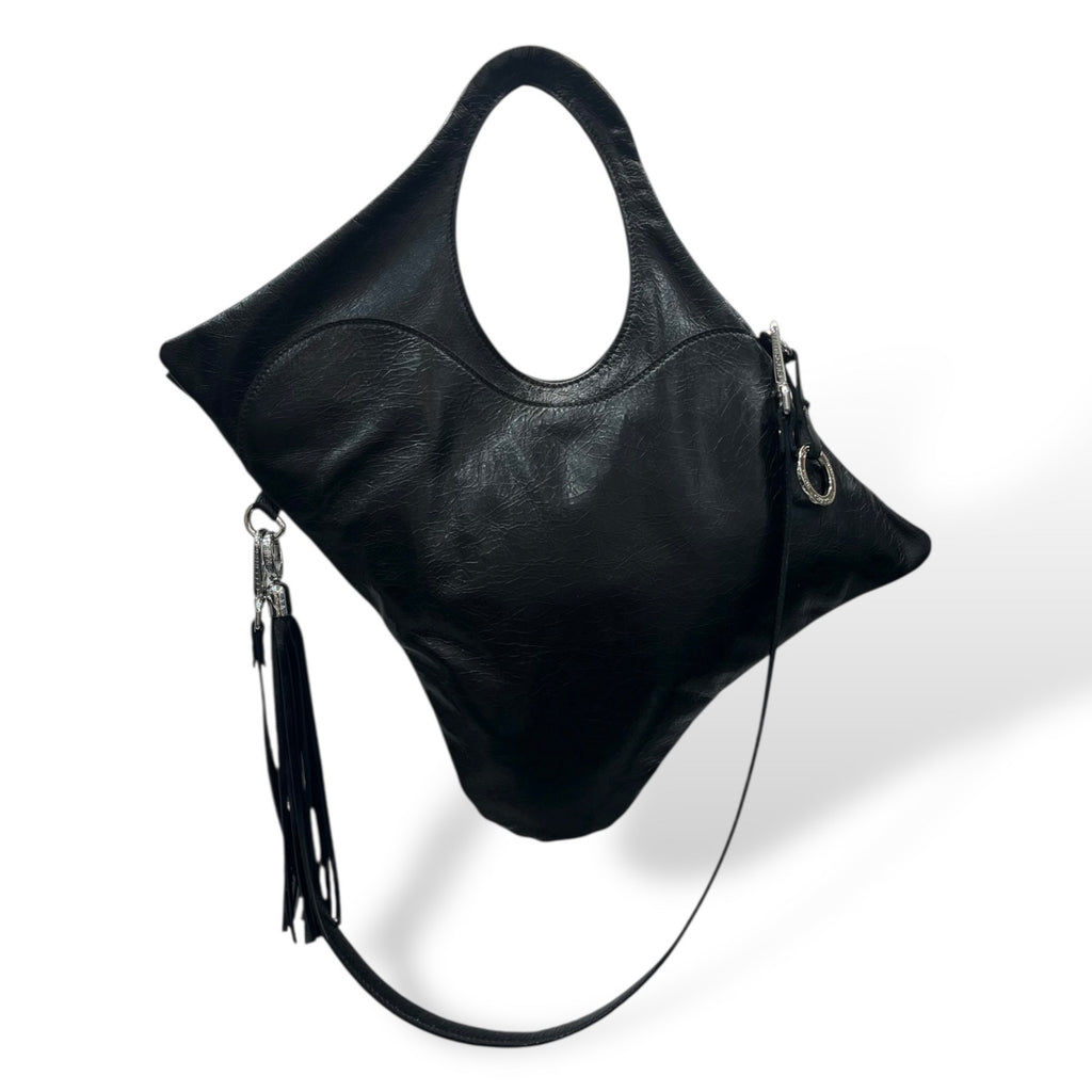 C101 - Women’s calf leather shoulder bag