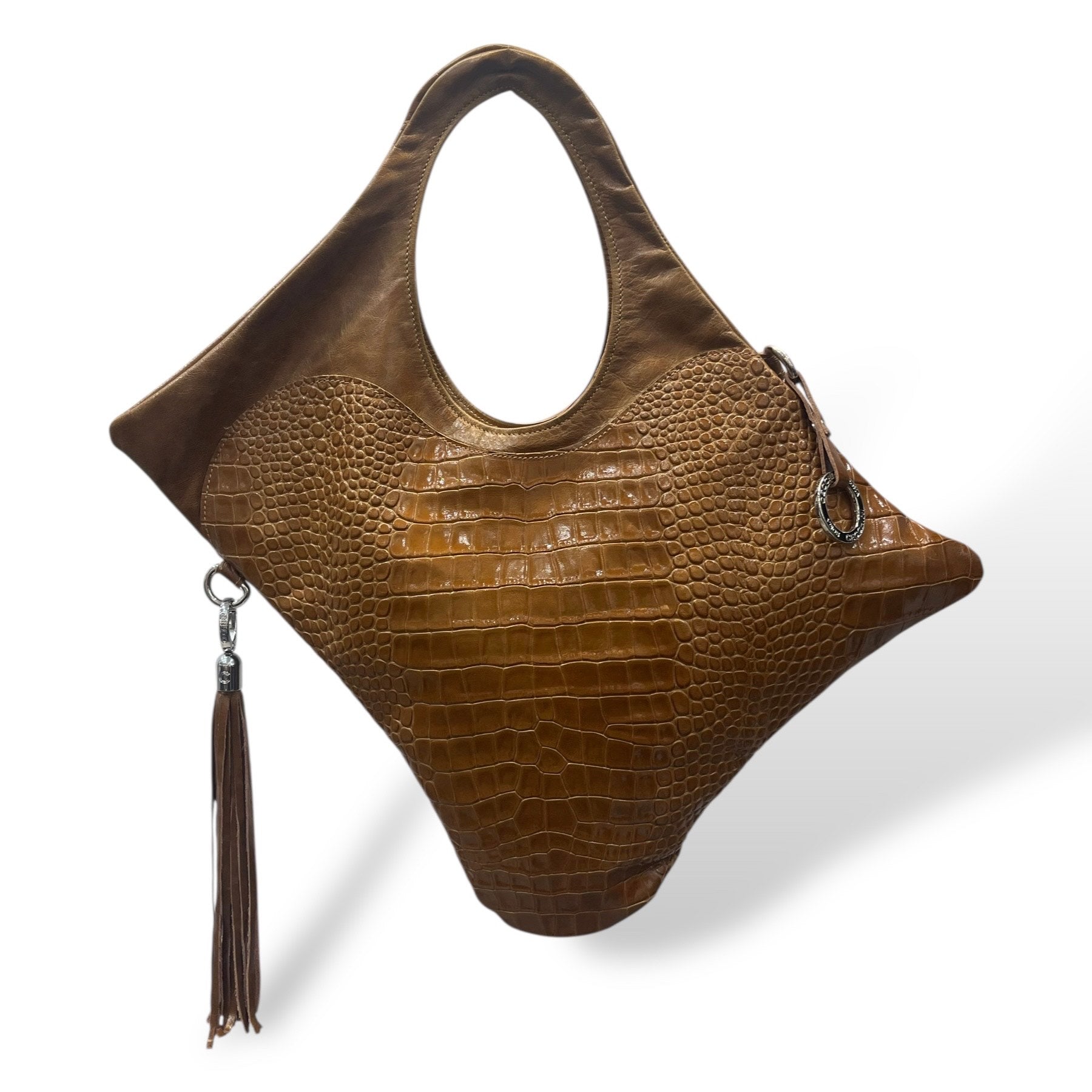 C101 - Women’s crocodile embossed calf leather shoulder bag