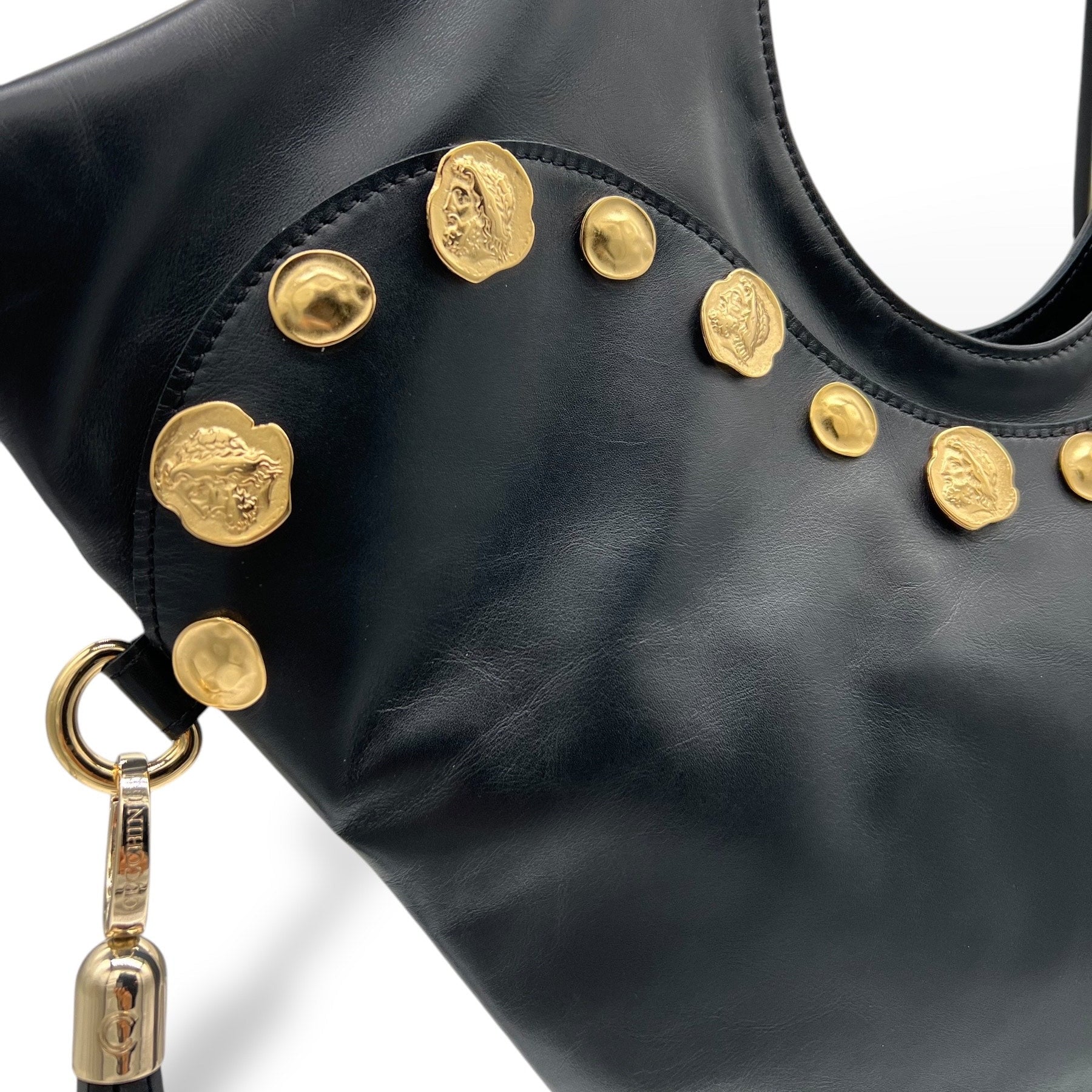 C101 KTR - Women’s calf leather shoulder bag