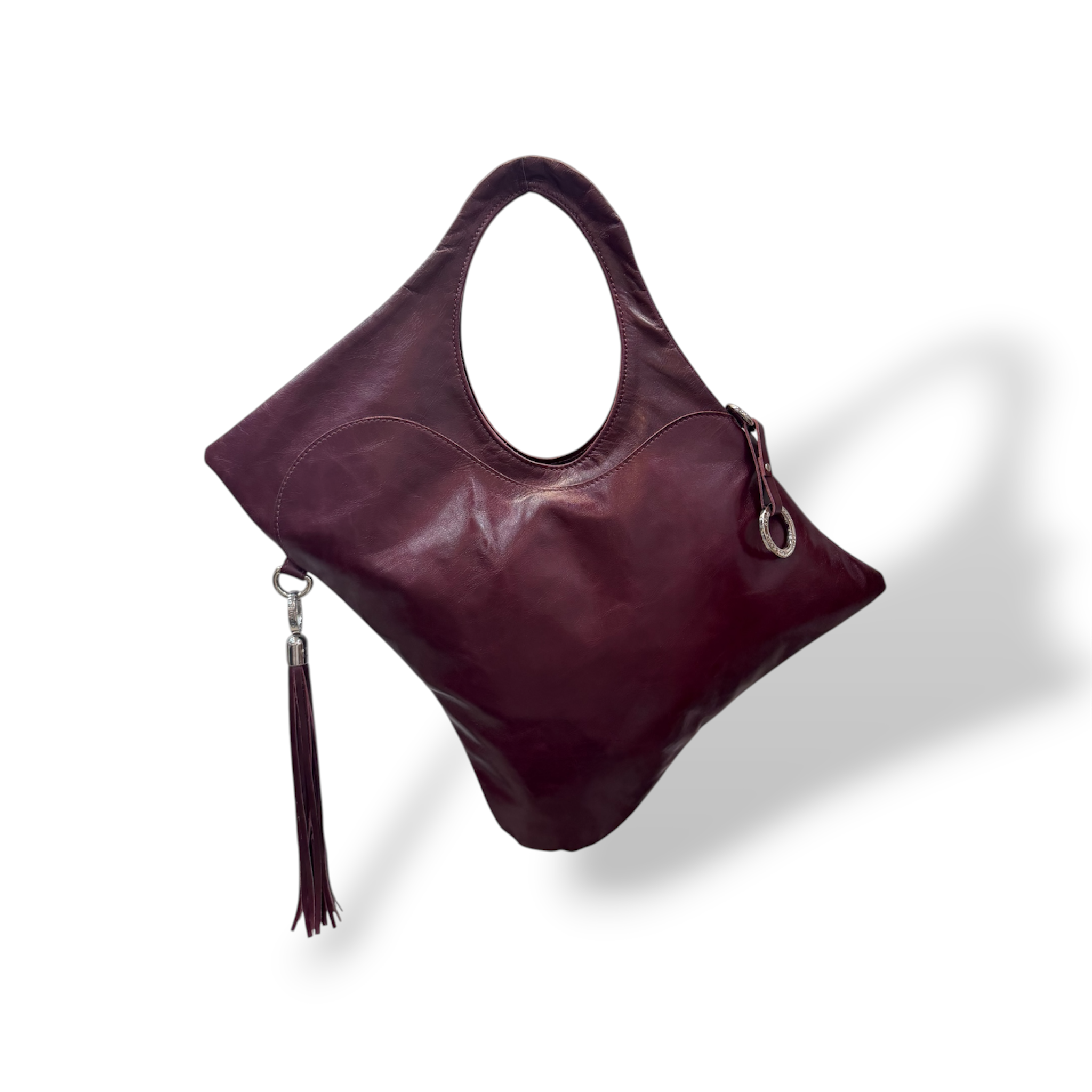C101 - Women’s calf leather shoulder bag
