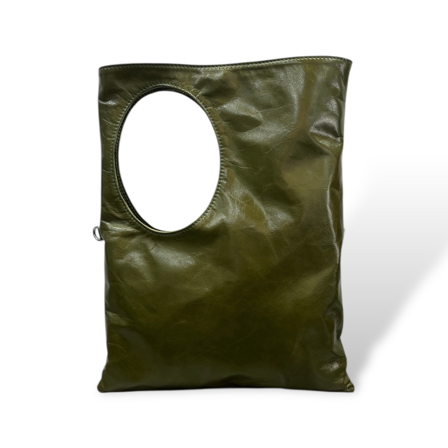 C102 - Women's calf leather shoulder bag