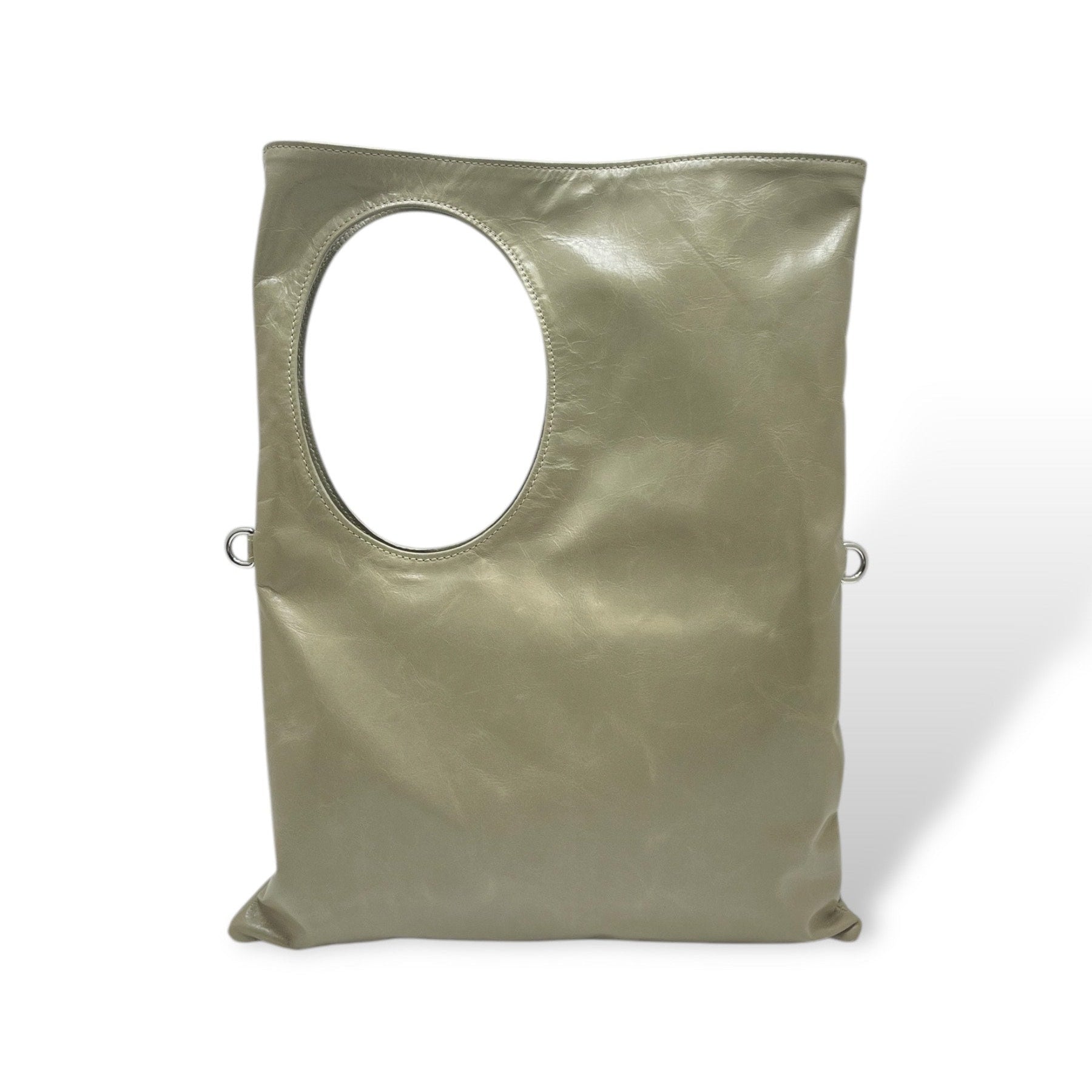 C102 - Women's calf leather shoulder bag