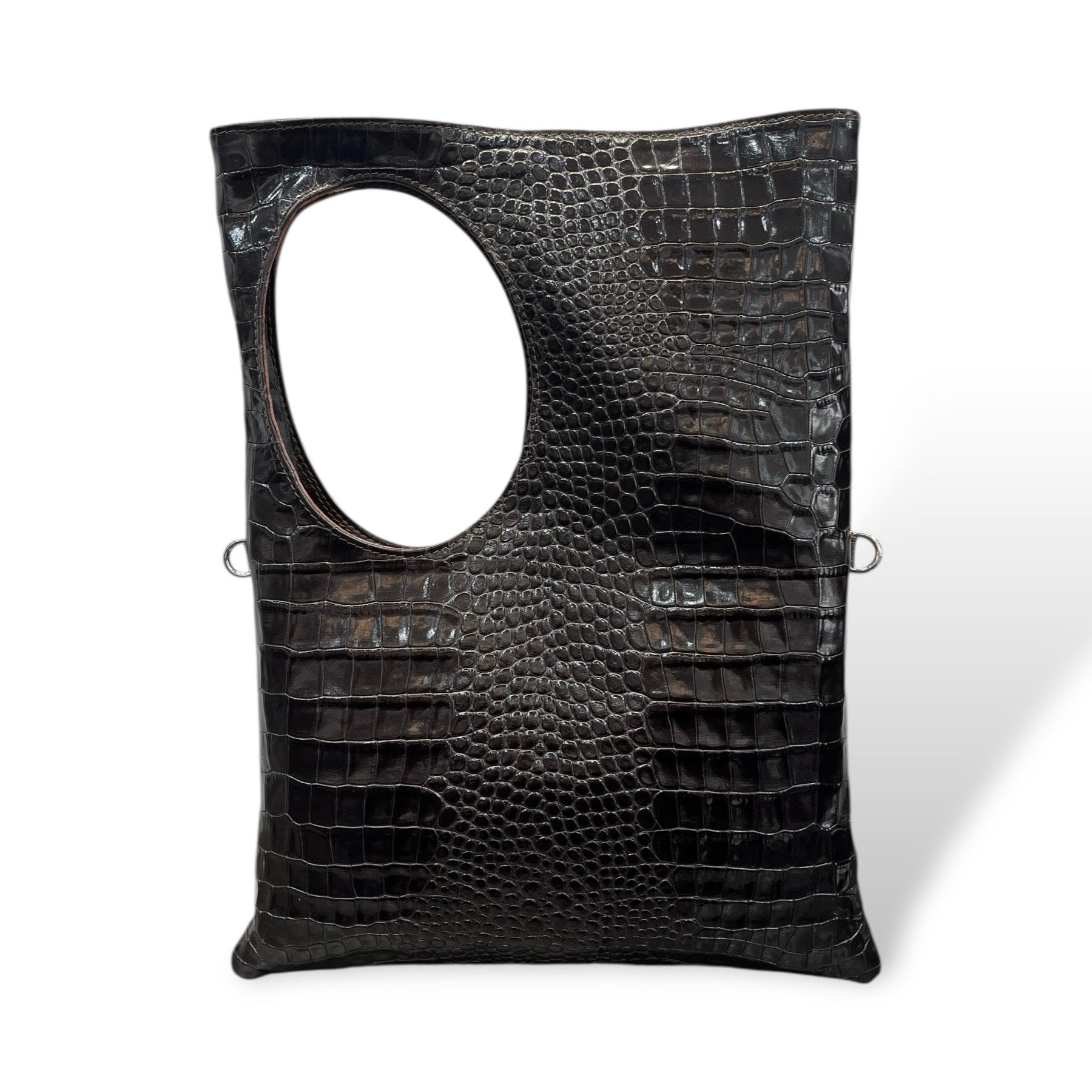 C102 - Women's crocodile embossed calf leather shoulder bag