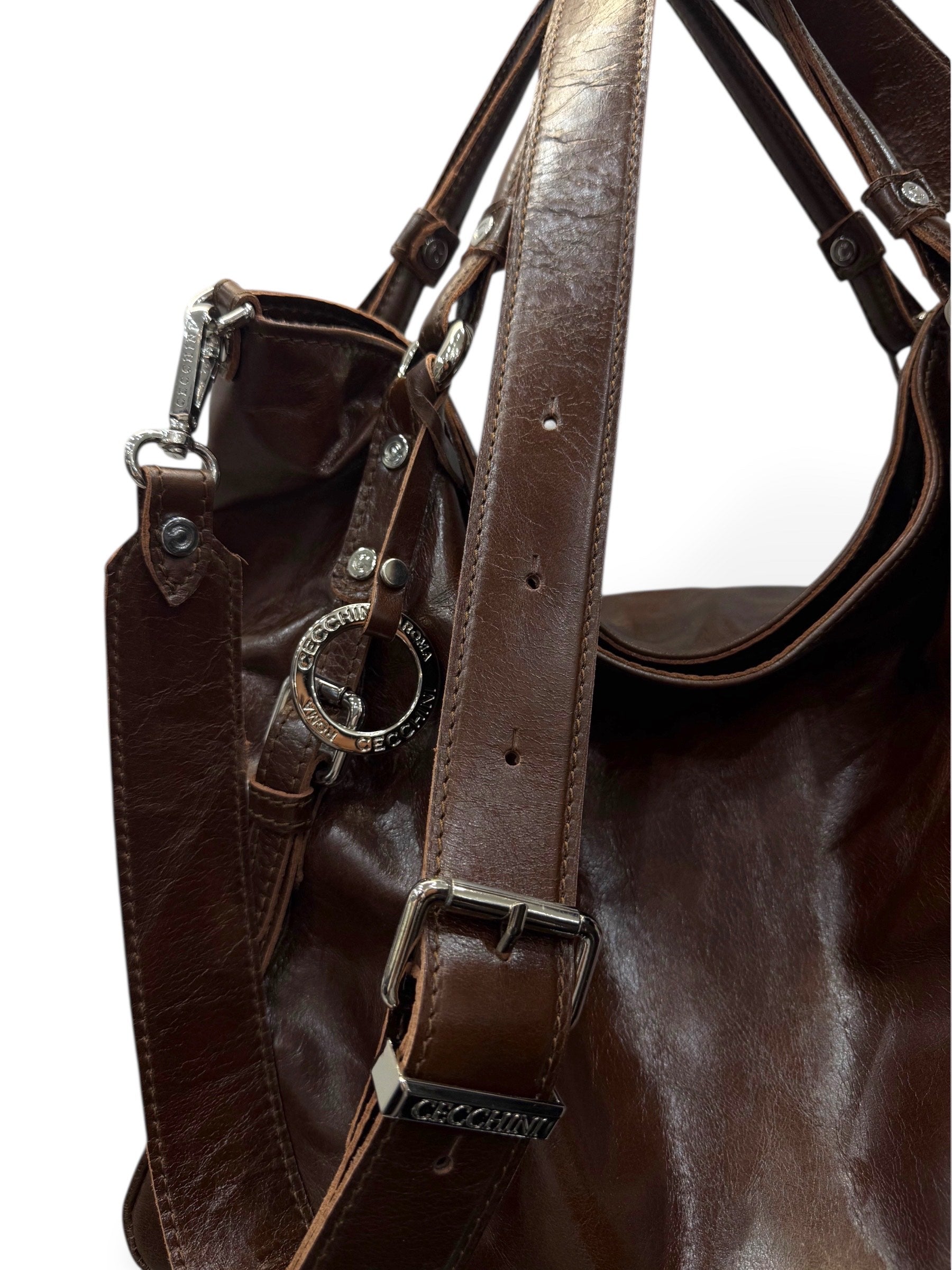 C140 - Women's calf leather shoulder bag