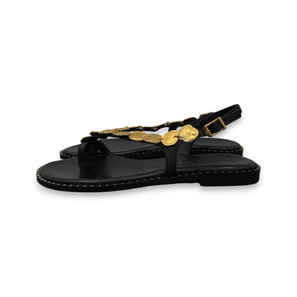 Women's leather sandals with gold detail - K850